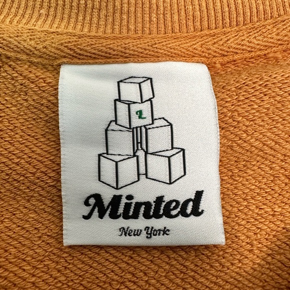 NWOT Minted New York Pullover Crewneck Sweatshirt Vintage Orange Size L - Picture 3 of 10